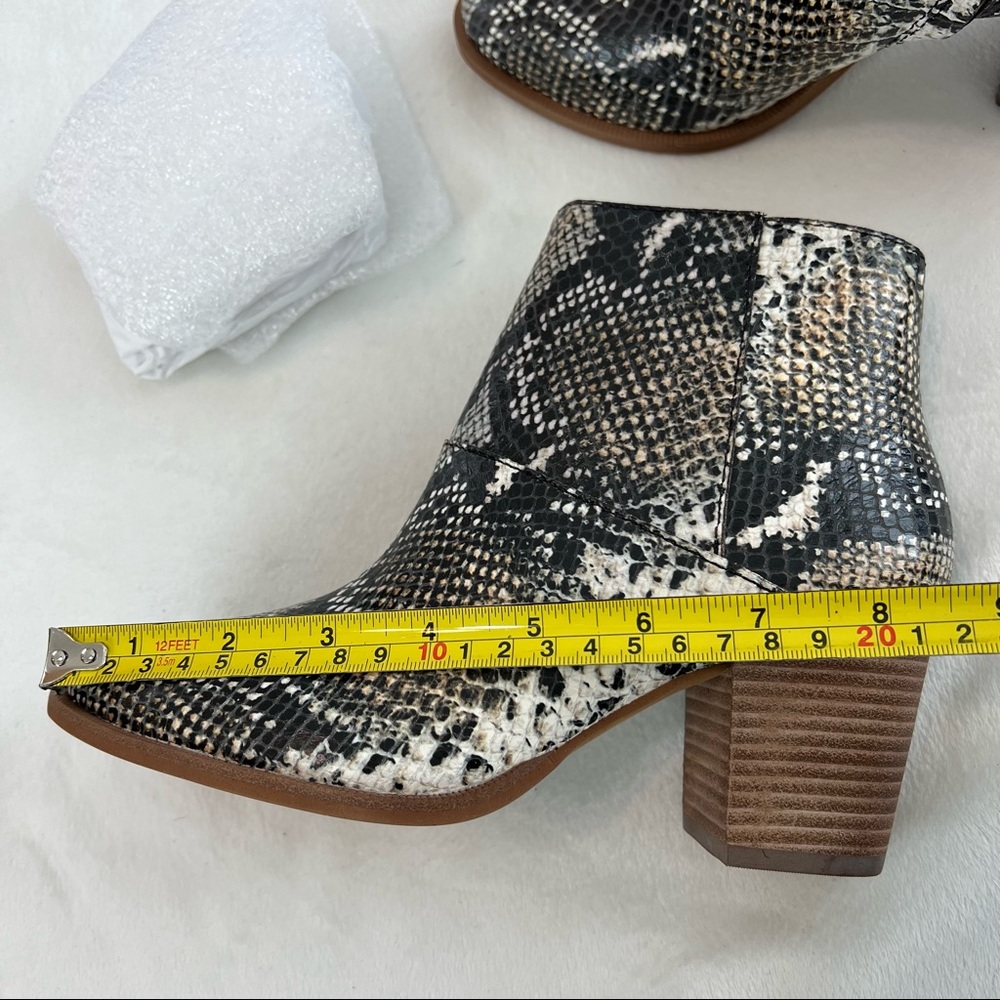 Madewell The Rosie Snakeskin Embossed Blocked Heel Ankle Booties Size 5.5M - Picture 13 of 16